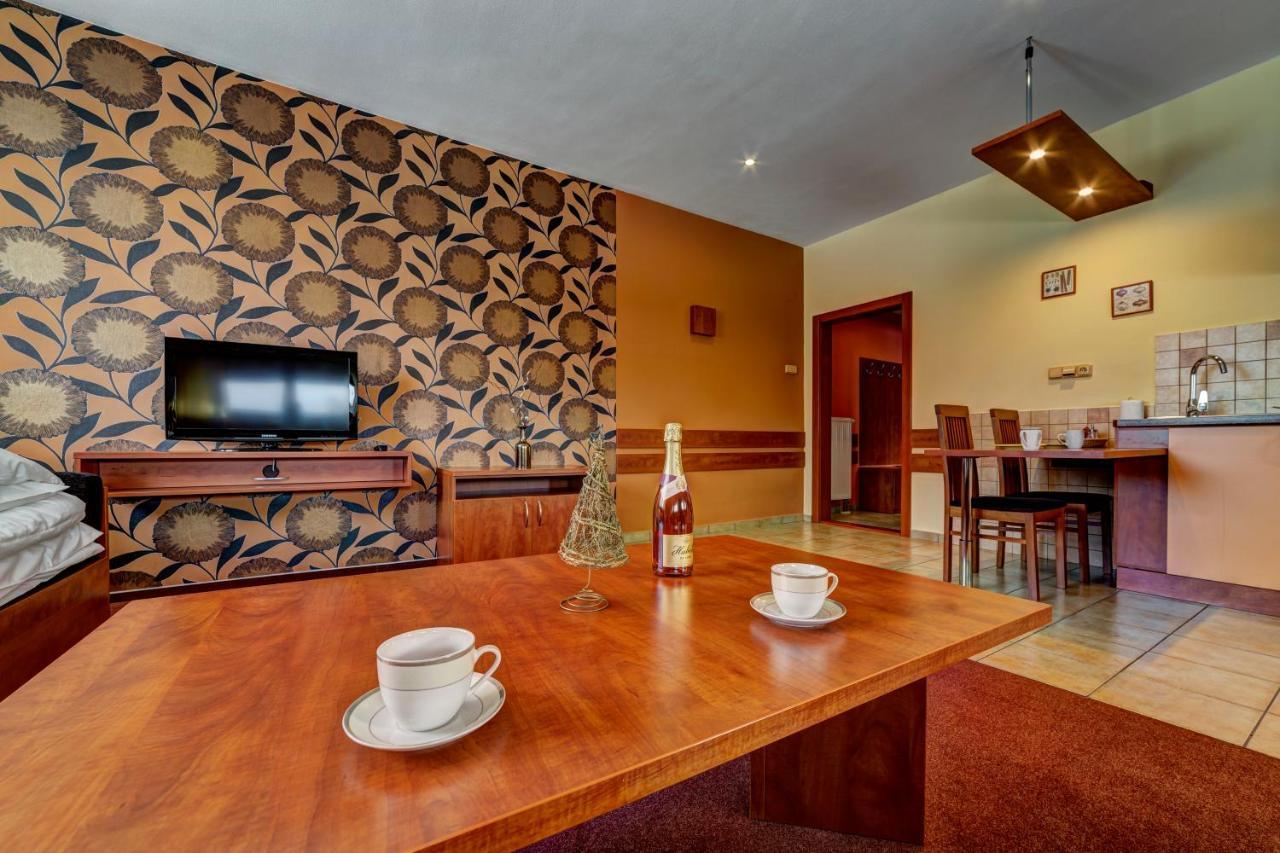 Apartmanovy Dom Slniecko Zsár Kültér fotó