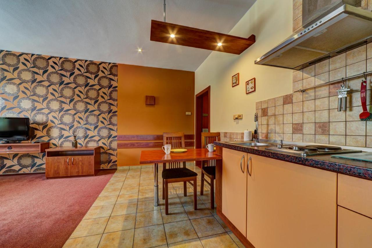 Apartmanovy Dom Slniecko Zsár Kültér fotó