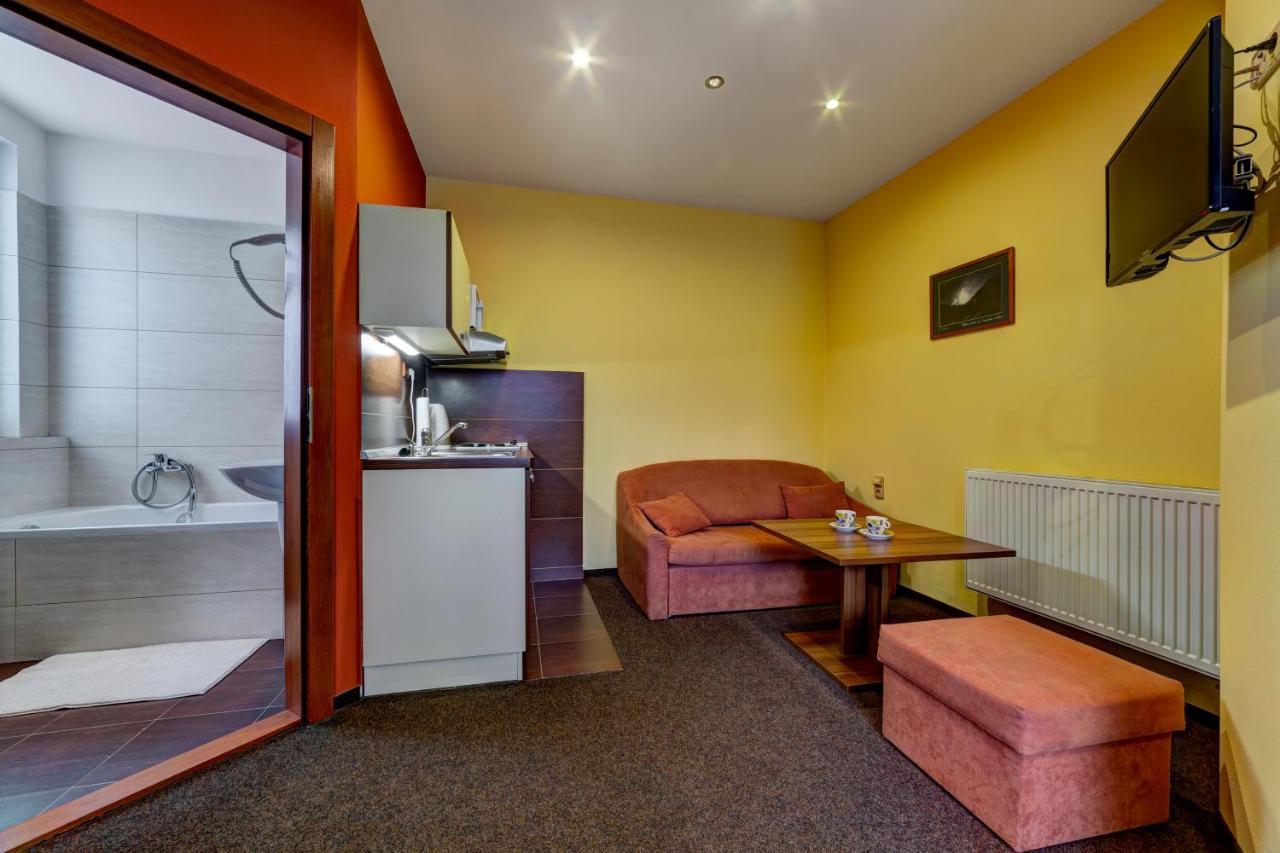 Apartmanovy Dom Slniecko Zsár Kültér fotó